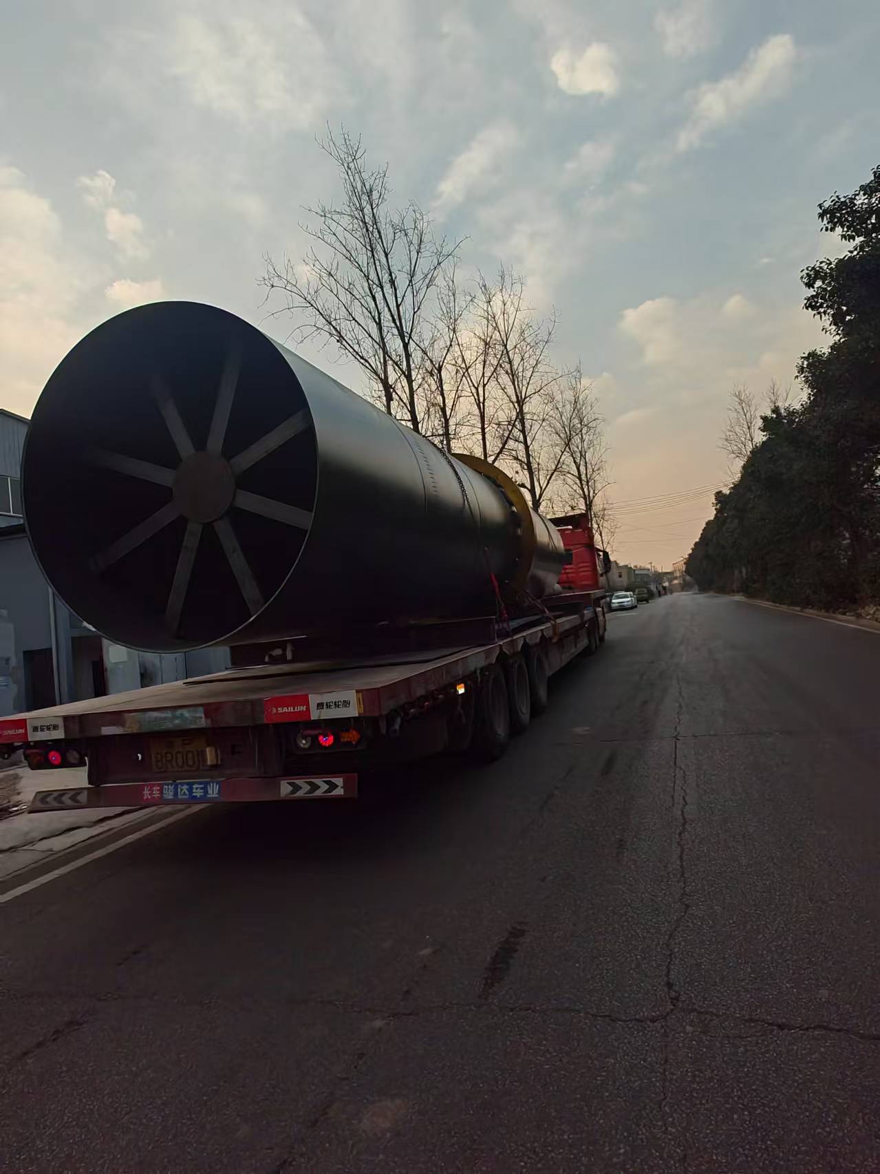 1736316835207621.jpg 1736316835207621.jpg